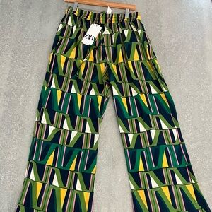 Zara Green and Pink Geometric Skirt